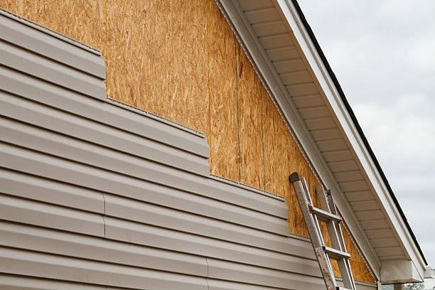 24/7 Emergency Vinyl Siding experts in Dry Run, OH